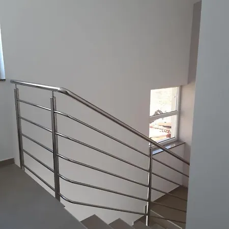 Laura * Bibinje