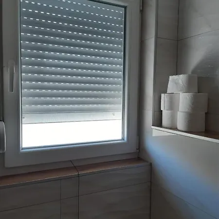 Laura Apartman Bibinje